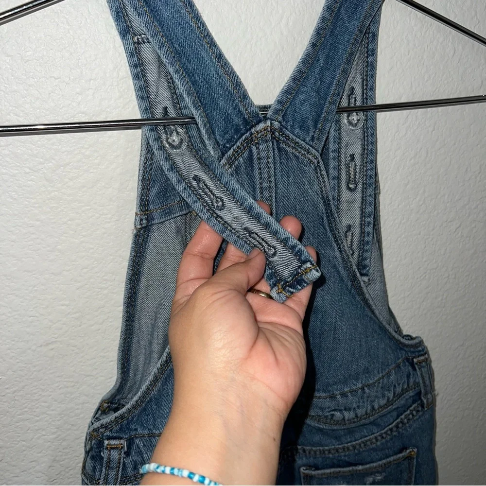 Old Navy Jean Denim Shorts Overalls Size 6-7